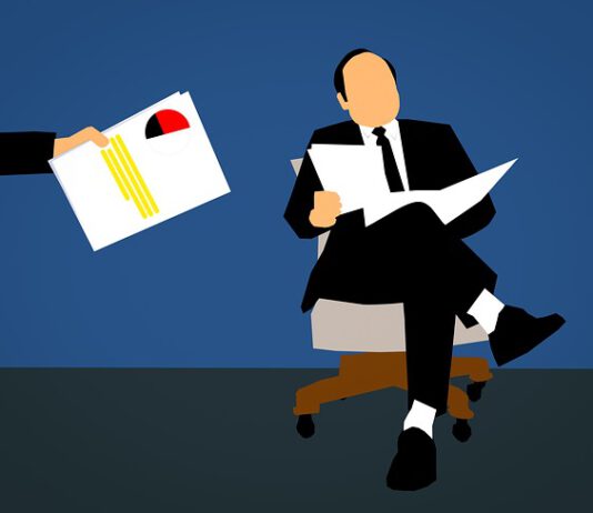 Polizza avvocato: perché farla? Come scegliere quella più adatta?