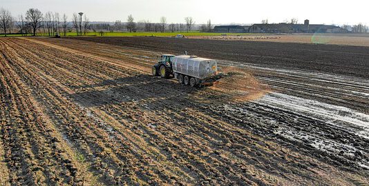 Contributo agricoltura: ecco le agevolazioni per chi lavora in questo settore