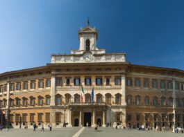 Professioni nel mondo del governo: ecco quali sono e come fare domanda lavoro